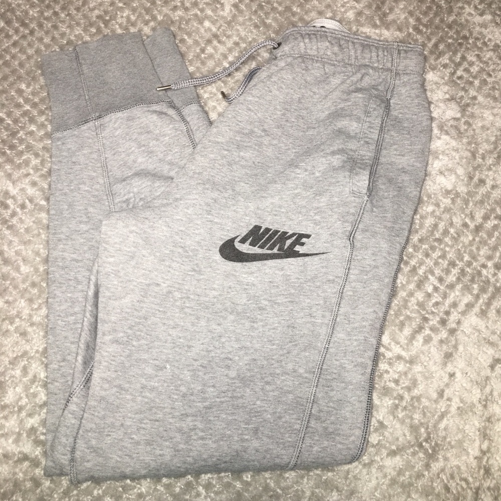 Nike Joggers